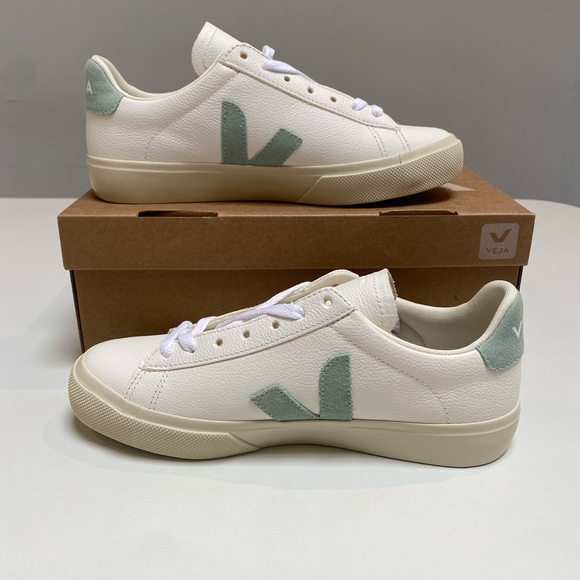 Veja Campo Sneaker Extra White/Matcha Suede size 38EU/7US New in Box - Picture 5 of 8